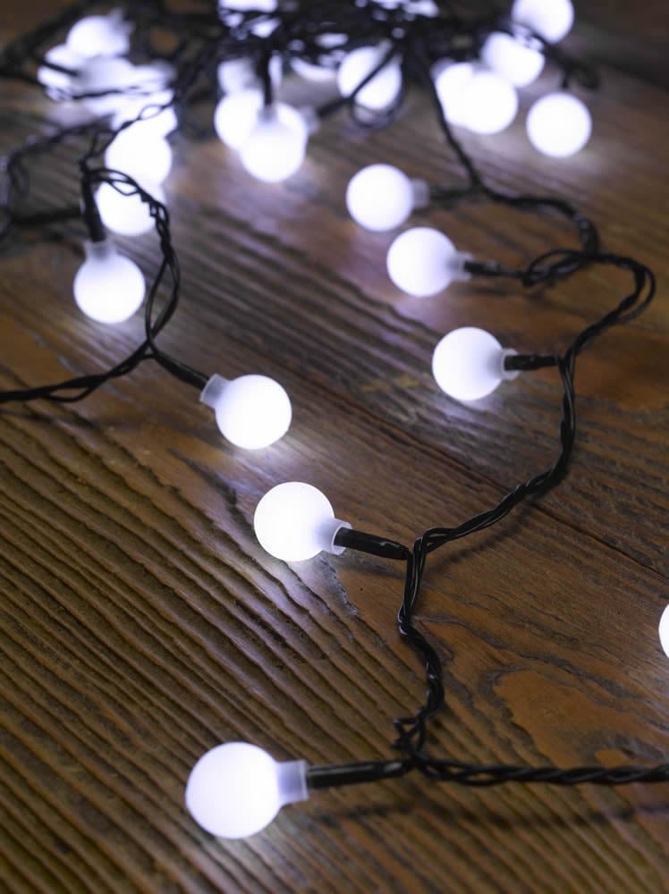 Smart Garden Ball String Lights 50 White LED Battery Powered